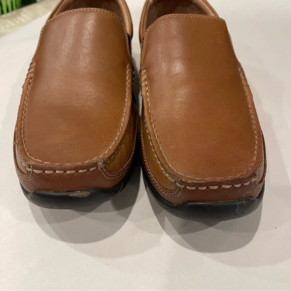 Vionic Preston men's slip-on loafers Size 8.5 Brown Expandable